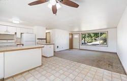 2040 NE ROBERTS AVE, Gresham, OR 97030