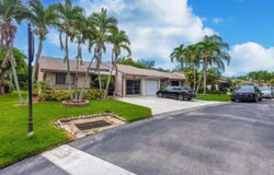 102 Mayfair Lane, Boynton Beach, FL 33426