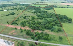 2901 County Street 2900, Amber, OK 73004