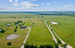 9152 County Road 408a, Grandview, TX 76050