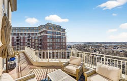 333 W Mifflin Street, Madison, WI 53703