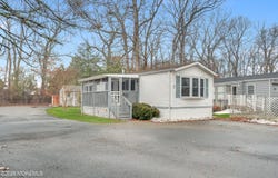 17 E Trail, Brick, NJ 08724