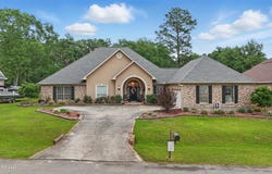 7524 Cherryhill Drive, Diamondhead, MS 39525