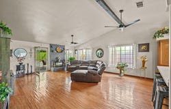 2144 E Iris Avenue, Visalia, CA 93292