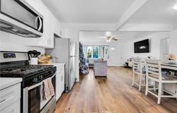 22137 Gault Street, Canoga Park, CA 91303