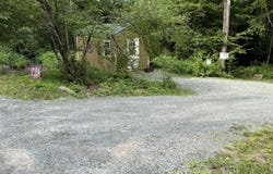 81 Bunting Road, Honesdale, PA 18431
