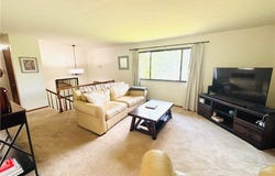 206 E 4th Street, Williamstown, WV 26187