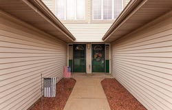 883 E Loos St, Hartford, WI 53027