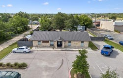 222 E New Hope Dr, Cedar Park, TX 78613