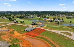 440 Black Bear Circle, Loudon, TN 37774
