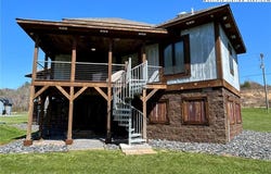 972 W Deep Ford Road, Lansing, NC 28643