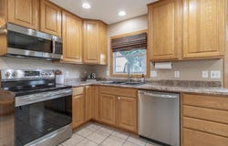 385 N Lexington Avenue, Le Center, MN 56057