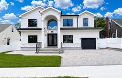 26 Kingston Avenue, Hicksville, NY 11801