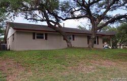 405 Kimberly Dr, Universal City, TX 78148