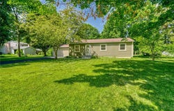 493 Holt Road, Webster, NY 14580
