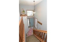 1046 Roosevelt Street S, Cambridge, MN 55008