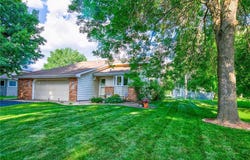 5130 Cottonwood Lane N, Plymouth, MN 55442