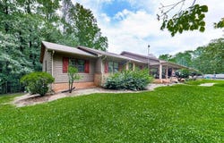 2760 HEMBREE Road NE, Marietta, GA 30062