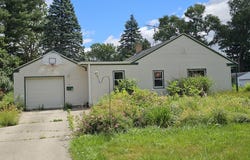 1307 Winthrop Lane, Rockford, IL 61107