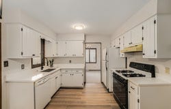 2320 Hickory Drive, Dyer, IN 46311