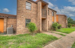 1133 ASHBY ST, Seguin, TX 78155-7600