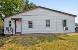 102 SW 25th, Lawton, OK 73505