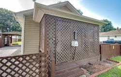 525 Denby Street, Carlinville, IL 62626