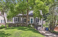 3923 Maquoketa Drive, Des Moines, IA 50311