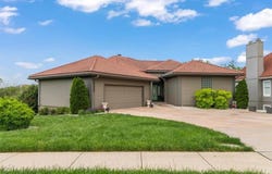 5408 NE Wedgewood Lane, Lee's Summit, MO 64064