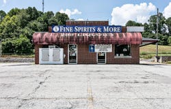 10939 N. Calvary Road, Campbellsville, KY 42718