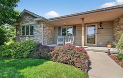 8509 Ellington Way, Middleton, WI 53562