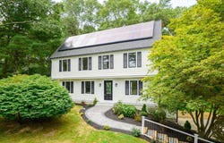 21 Old Barn Rd, Plymouth, MA 02360