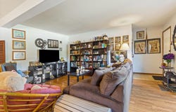 216 Pardridge, DEKALB, IL 60115