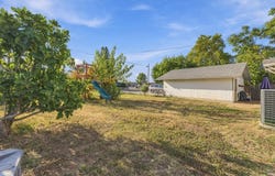 1690 Veterans Lane, Anderson, CA 96007