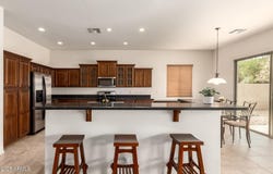 2600 E HAZELTINE Way, Chandler, AZ 85249