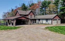 9437 Shepler Church Avenue SW, Navarre, OH 44662