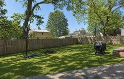 108 Barre St, Springfield, MA 01119