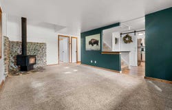 8592 WINNCREST Road, NEENAH, WI 54956