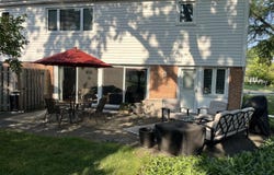 106 N Regency Drive E, Arlington Heights, IL 60004