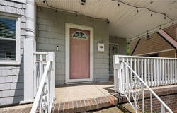 1047 Hillstone Road, Cleveland Heights, OH 44121