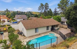 4011 Defender, Agoura Hills, CA 91301
