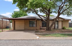 1417 Bryan Avenue, Wolfforth, TX 79382