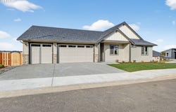 2842 NE JUSTUS Ave, Estacada, OR 97023