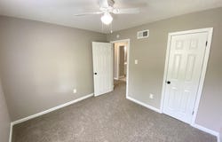 5162 BROKEN OAK Dr, Memphis, TN 38127