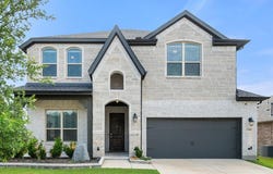2705 Avondale Drive, Mansfield, TX 76063