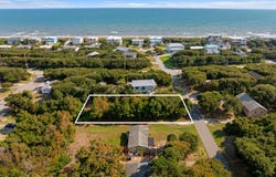 104 Juniper Road, Pine Knoll Shores, NC 28512
