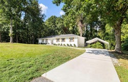 1401 Oak Drive, Pendleton, SC 29670