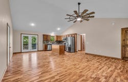 12756 County Road 8790, West Plains, MO 65775