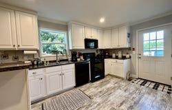 962 Main Street, Monmouth, ME 04259