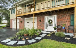 37 WARWICK DRIVE, CHAMBERSBURG, PA 17201